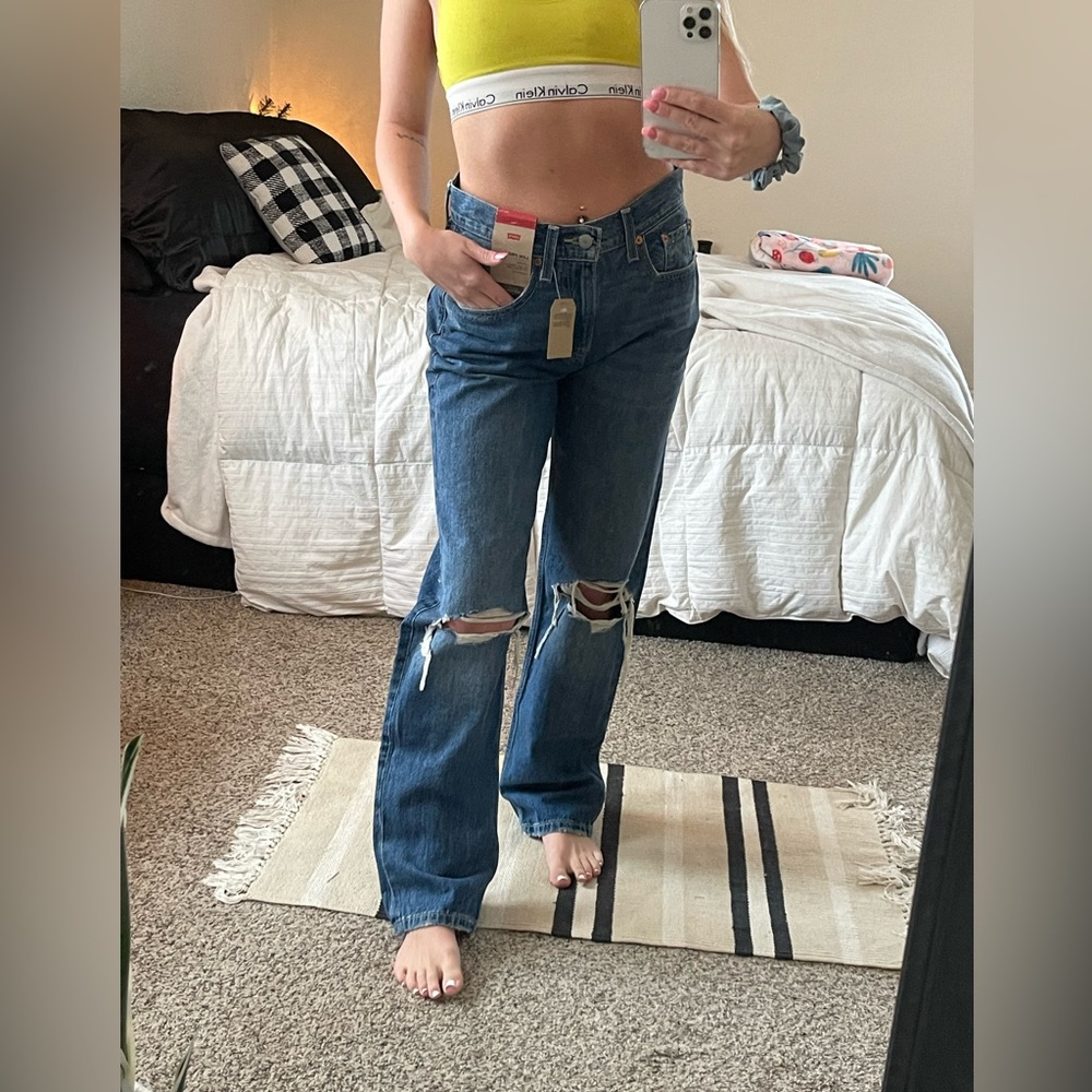 Low Pro Levi Jean
